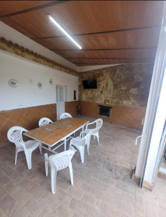 Casa Rural El Castillo La Puebla de los Infantes Εξωτερικό φωτογραφία